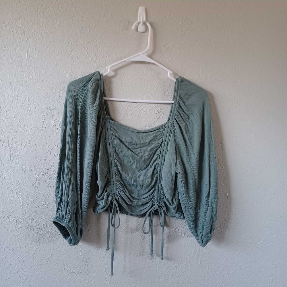 Selfie Cinched Front Crop Top